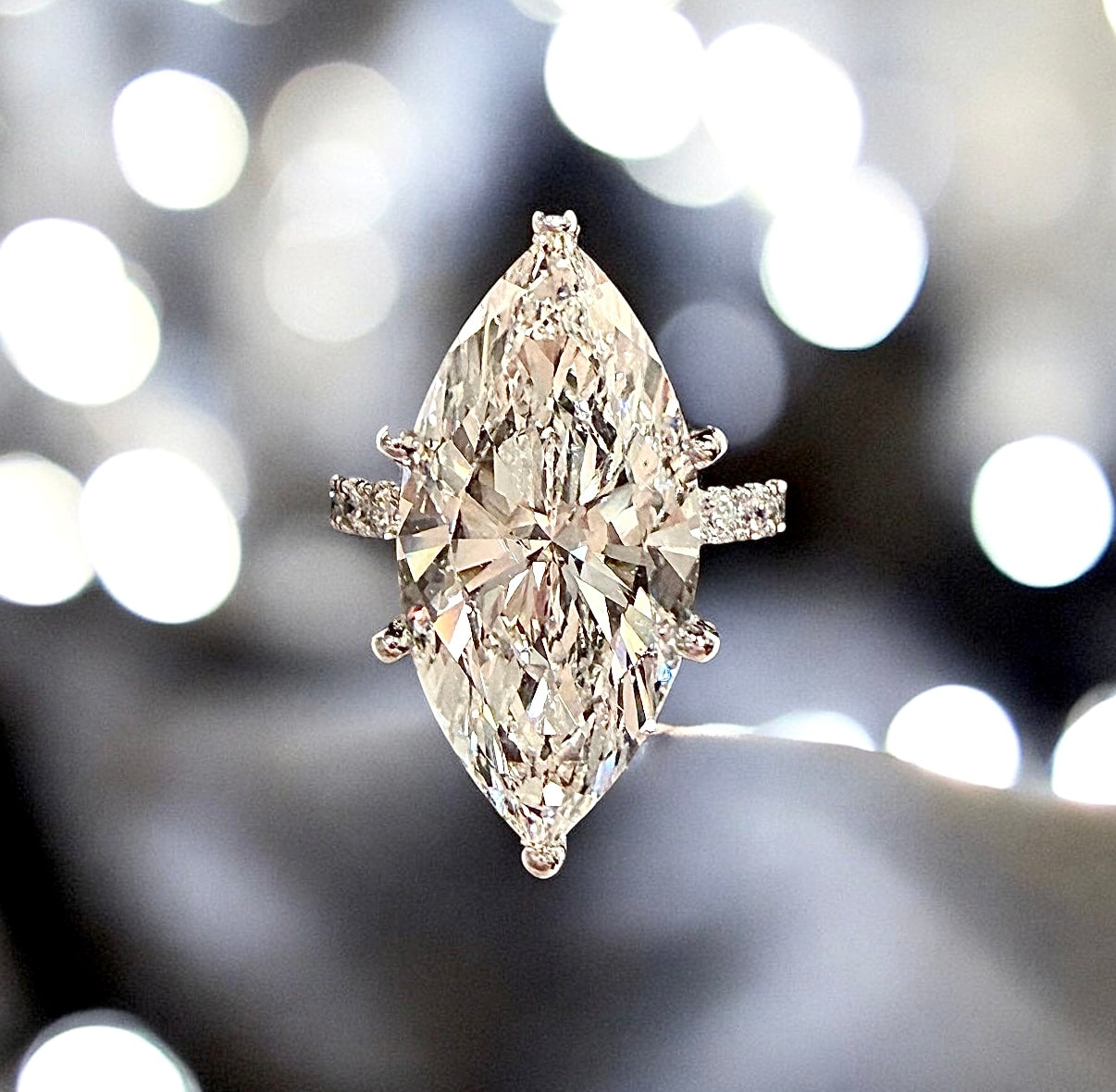 8.5 Carats Marquise Lab Grown Diamond, 950 Platinum