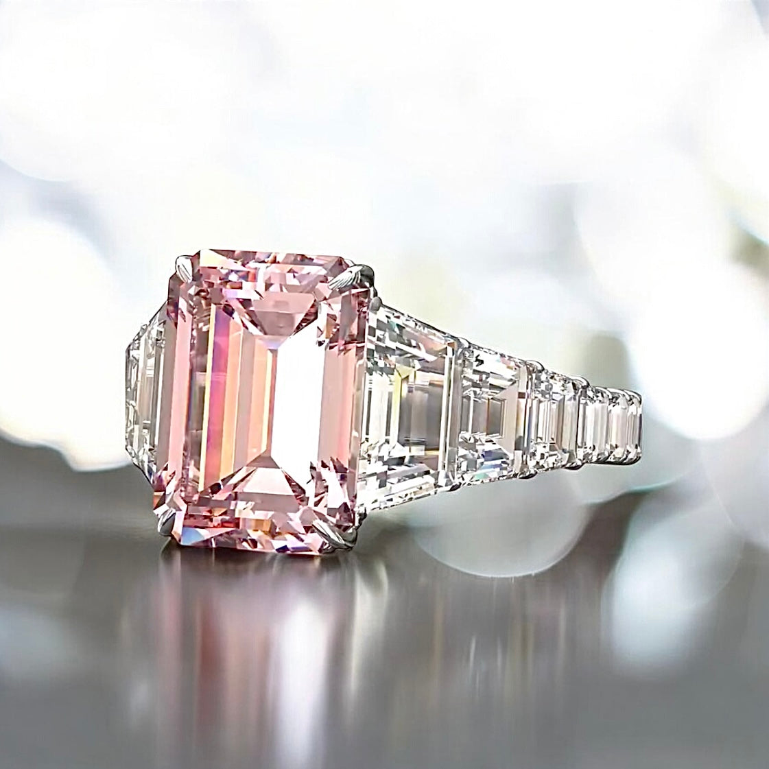 1 _ 15 carats Fancy Pink Emerald Diamond Ring in Platinum (High Jewelry)